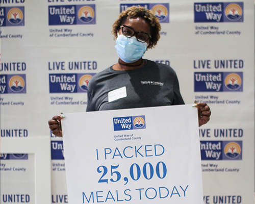 Sept-21-2021-United-Way-meal-packing-2