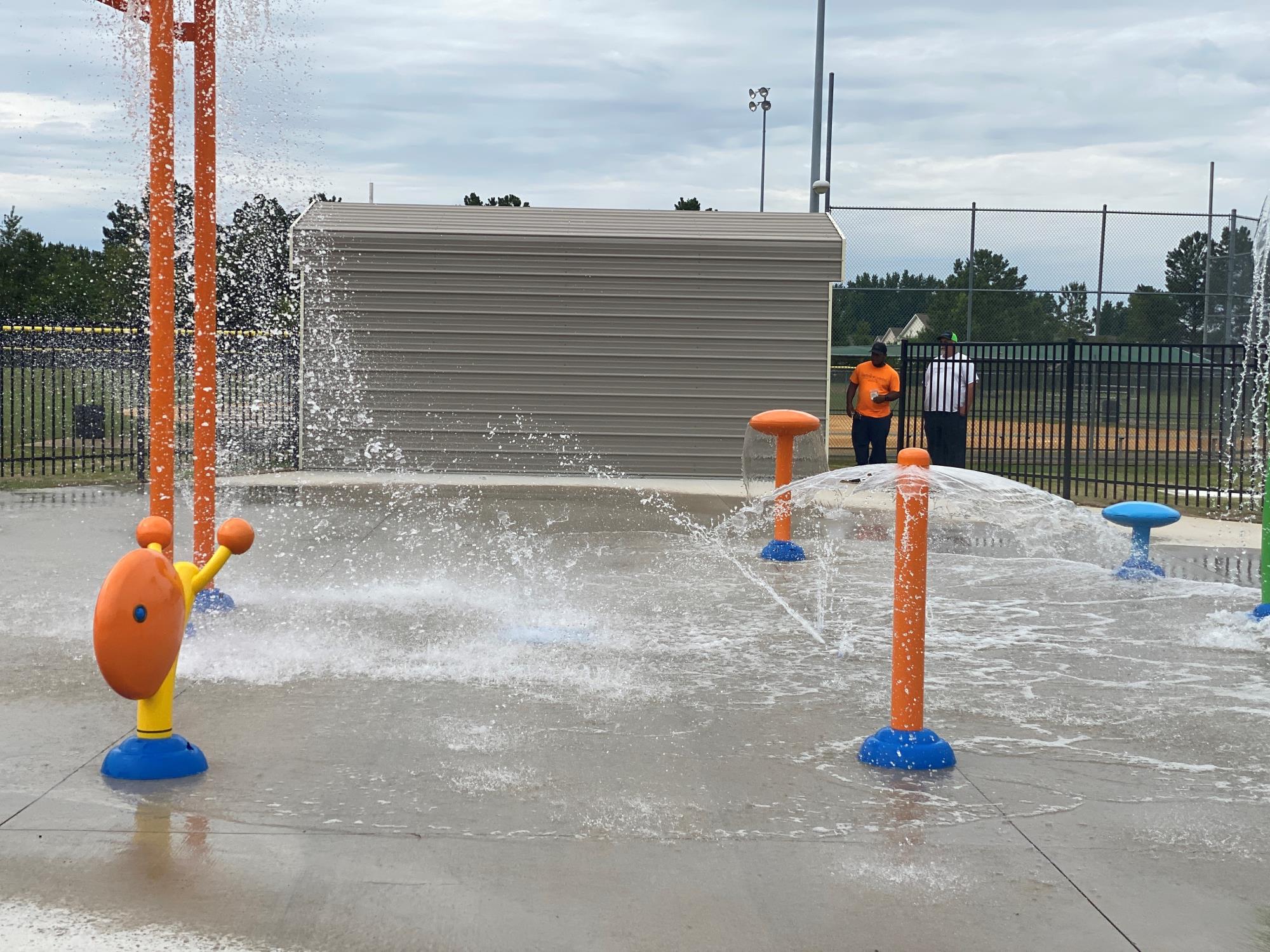 Rec splash pad at Lake Rim Rec Ctr